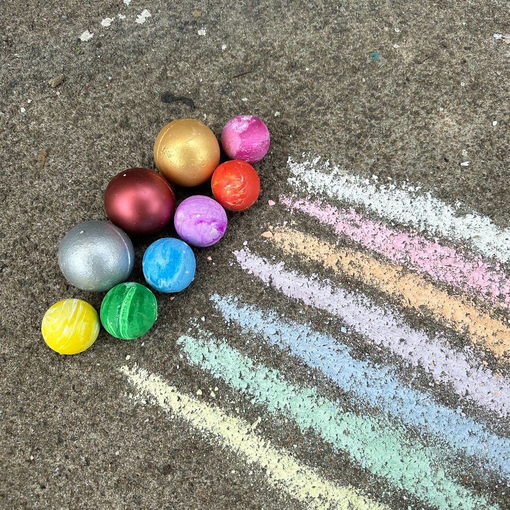 
                      
                        Mason's Planets Chalk
                      
                    